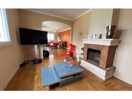 location maison  130 m² t-4 à rilhac-rancon  990 €