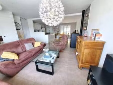 vente maison à châtillon-en-vendelais (35210) : à vendre / 93m² châtillon-en-vendelais