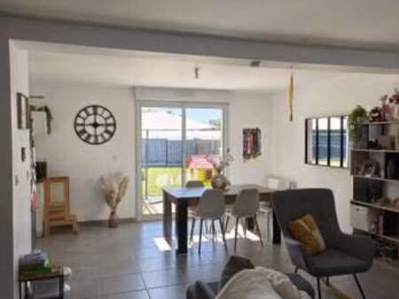 location maison à val-d'erdre-auxence (49370) : à louer / 99m² val-d'erdre-auxence