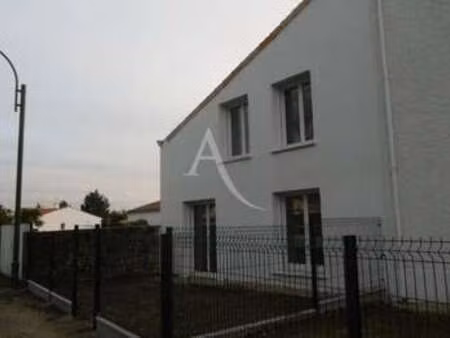 location maison à soullans (85300) : à louer / 74m² soullans