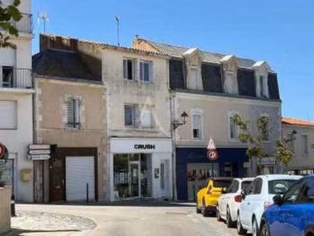 vente immeuble aux sables-d'olonne (85100) : à vendre / 160m² les sables-d'olonne