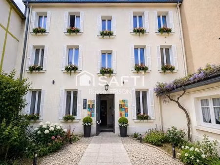 tours centre  immeuble de 12 pièces  196 m²