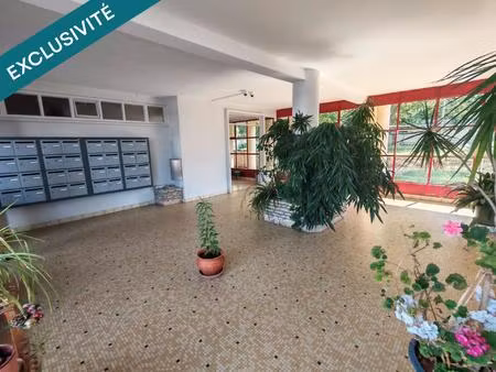 tout au pied de l'appartement