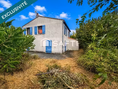 maison individuelle avec grand jardin et garage