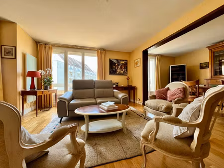 grand appartement 5 chambres quartier dunois