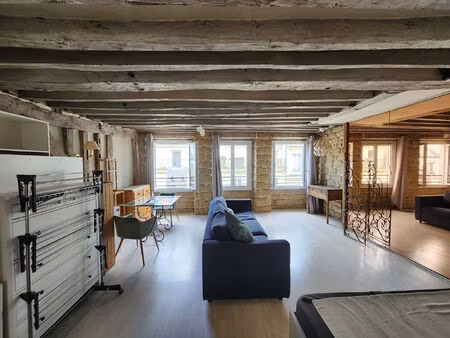** quartier montorgueil studio de 49.85 m2 **