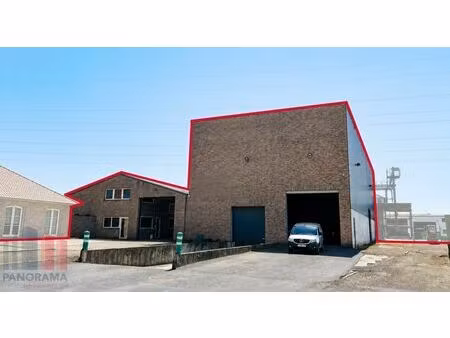 surface industrielle à louer à voortstraat 35 beringen (rbw34203)