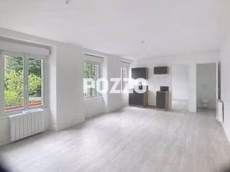 location appartement 2 pièces à avranches (50300) : à louer 2 pièces / 39m² avranches