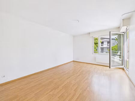 2 pieces 52m² avec balcon