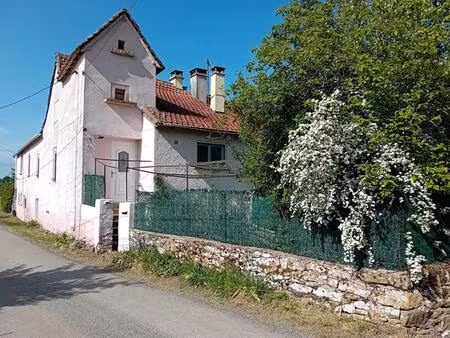 immeuble 9 pièces 2 maisons