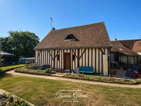 maison à colombages 193 m² avec 5 chambres  jardin et piscine à authon