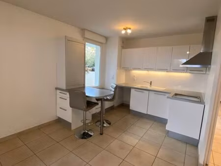 appartement rdc // rue martin basse 69300 caluire-et-cuire
