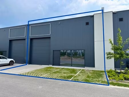 commercieel te huur in genk
