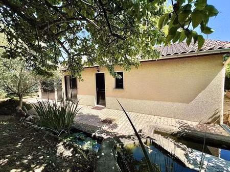 villa de plain pied au calme – 75 m² sur 739 m² de terrain