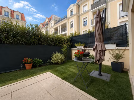appartement 2 pièces avec terrasse – villepreux