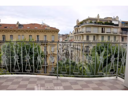 location appartement 2 pièces 59 m² à nice (06000)