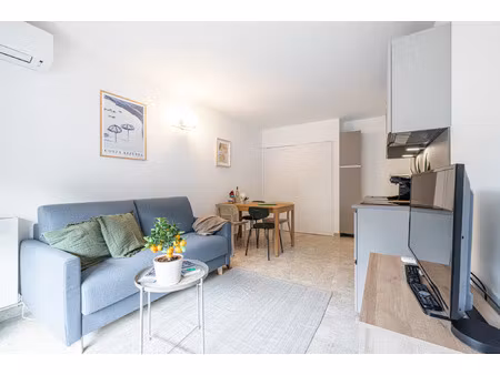 location appartement 2 pièces 28 m² à nice (06300)