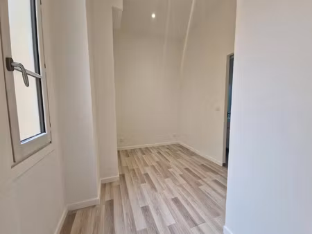 location appartement 2 pièces 33 m² à nice (06100)