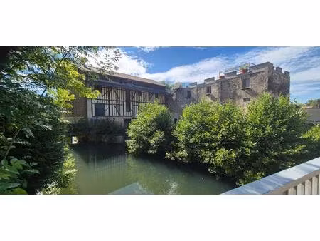 superbe ensemble immobilier de 240 m² style champenois à réhabiliter avec ses greniers  dé