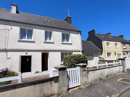 vente maison 5 pièces 102 m² à carhaix-plouguer (29270)  133 750 €