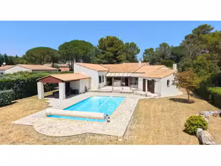 villemoustaussou - villa t5 - piscine - pinede