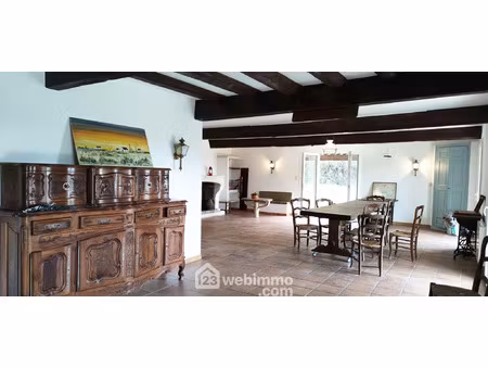 vente maison 4 pièces 136 m² arles (13200)