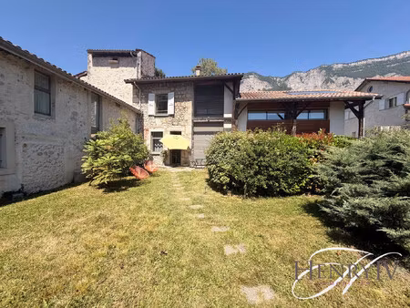 location maison 5 pièces 105m² st ismier 38330