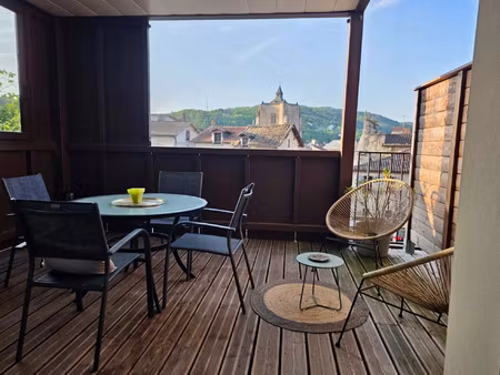 location appartement 3 pièces 60 m² à villefranche-de-rouergue (12200)