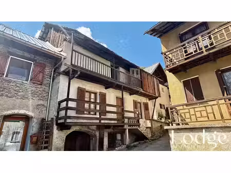 vente maison 4 pièces 200 m² à vallouise-pelvoux (05340)  189 000 €
