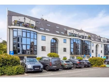 duplex appartement met 1 garagebox gelegen te wemmel