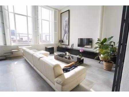 architecturale luxe loft – zeldzaam  stijlvol & met staanplaats...