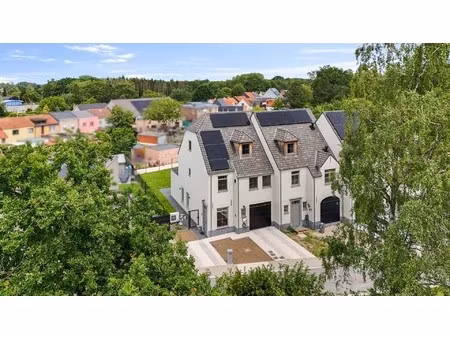 rustig gelegen nieuwbouwwoning te stekene