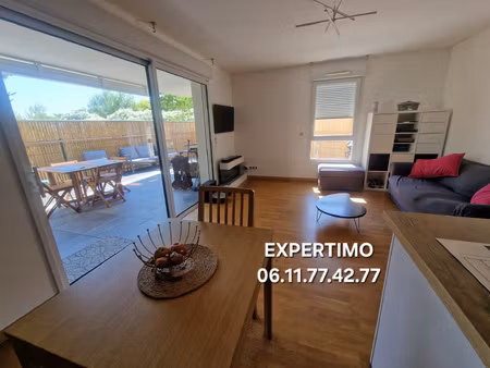 appartement t3 avec terrasse de 37m2 sans vis a vis