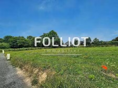vente terrain à saint-planchers (50400) : à vendre / 435m² saint-planchers