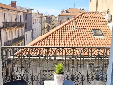 montpellier t3 duplex inspirant en hypercentre charme  lumière et sérénité