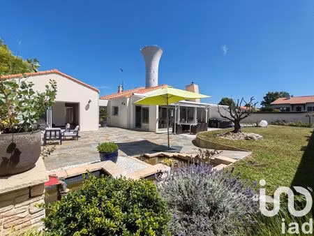 maison de ville à le may-sur-èvre (49122)