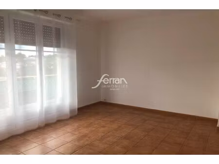 location appartement 3 pièces 68m² draguignan 83300