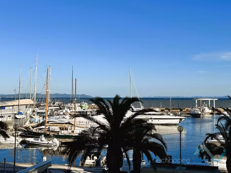 location appartement 3 pièces 79m² hyeres 83400