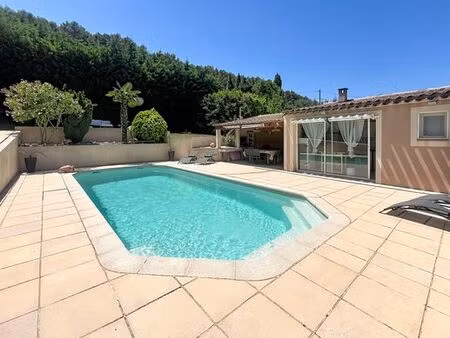 maison de 6 pièces de luxe en vente à gardanne  provence-alpes-côte d'azur
