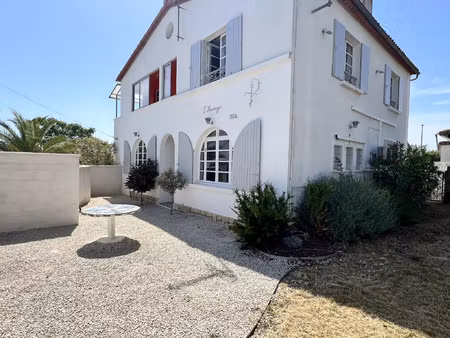 vente appartement 4 pièces 87 m² saint-palais-sur-mer (17420)
