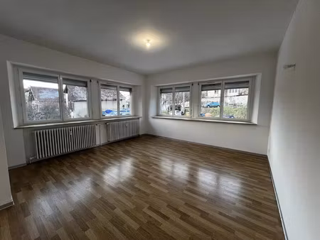 location appartement 2 pièces 77 m² à maîche (25120)