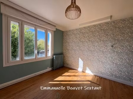 bergerac  grande maison de ville année 30 joliement rénovée  5 chambres  proche...