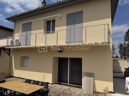 vente maison 4 pièces 104 m² à arveyres (33500)  263 000 €