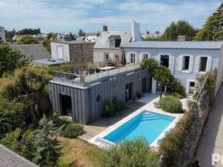 vente maison piscine à granville (50400) : à vendre piscine / 211m² granville