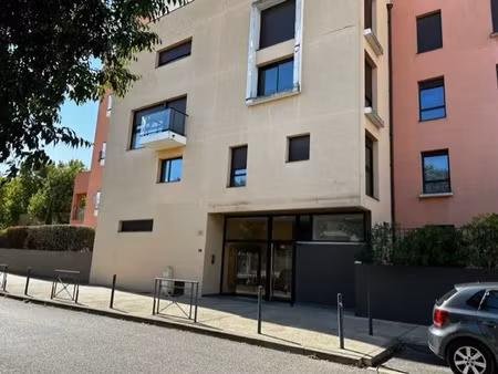 location appartement 2 pièces 50 m² à montélimar (26200)