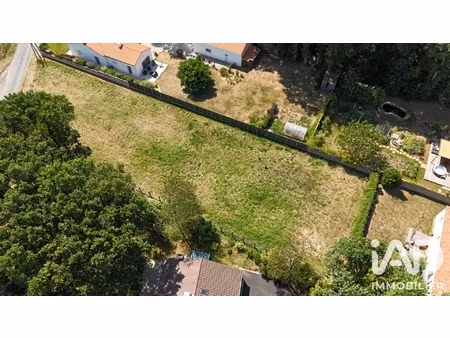 vente terrain à bâtir 724 m²