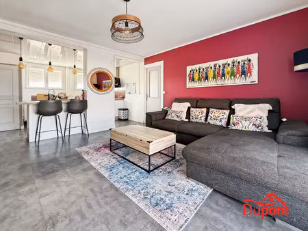 appartement t4 rénové à neuf – 85 m² – charleville-mézi