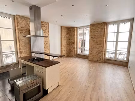 location appartement 2 pièces 48 m² à lyon 1 (69001)