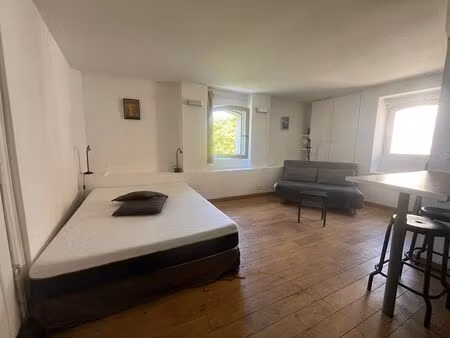 location appartement 1 pièce  18.60m²  nantes