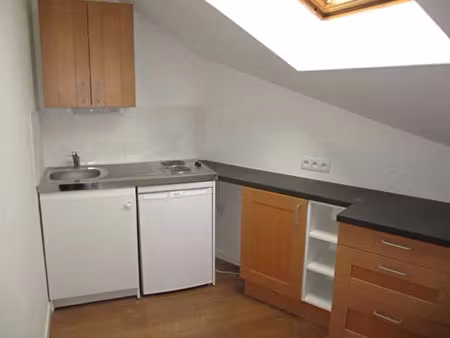 location appartement 1 pièce 18 m² à reims (51100)